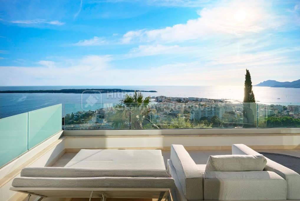 6 - Elisabeth * Cannes